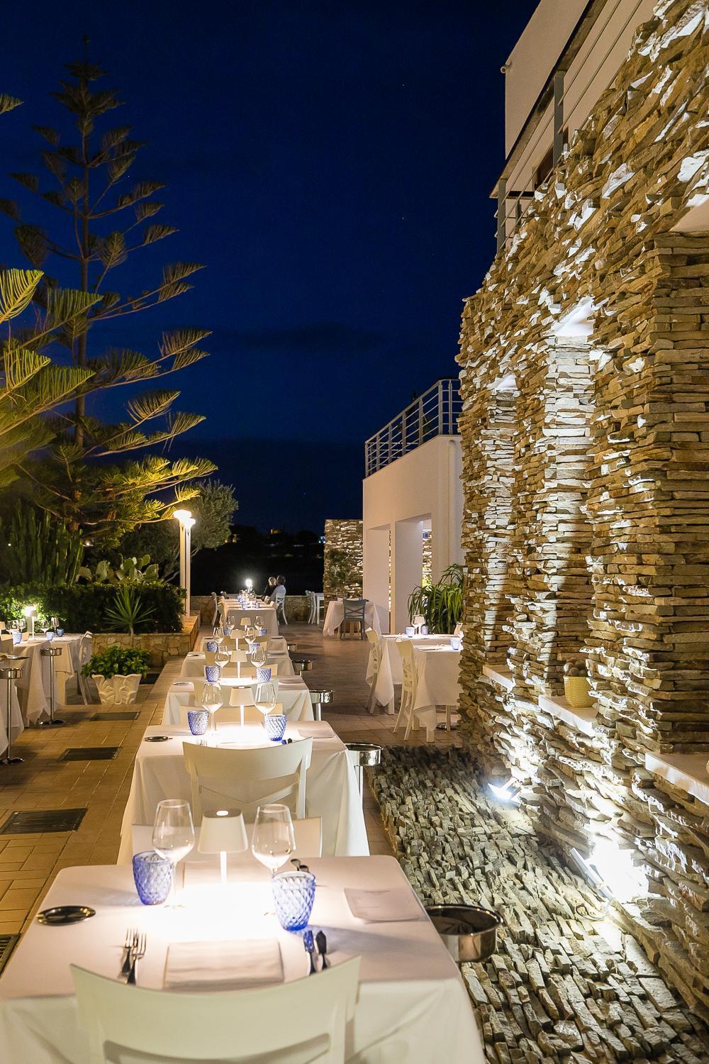Hotel Ristorante Cavalluccio Marino LMP Exterior foto